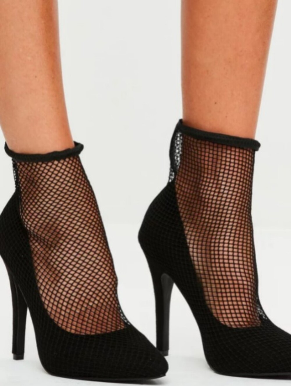 Women's Black Mesh Pointed-Toe Heels